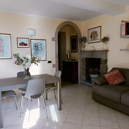 Appartement La Casa Del Sole à Caprarola Extérieur photo